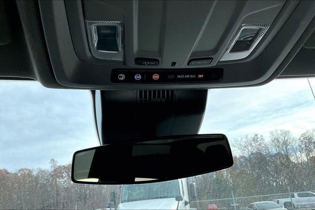 Used 2023 Chevrolet Silverado 1500 LT image 17