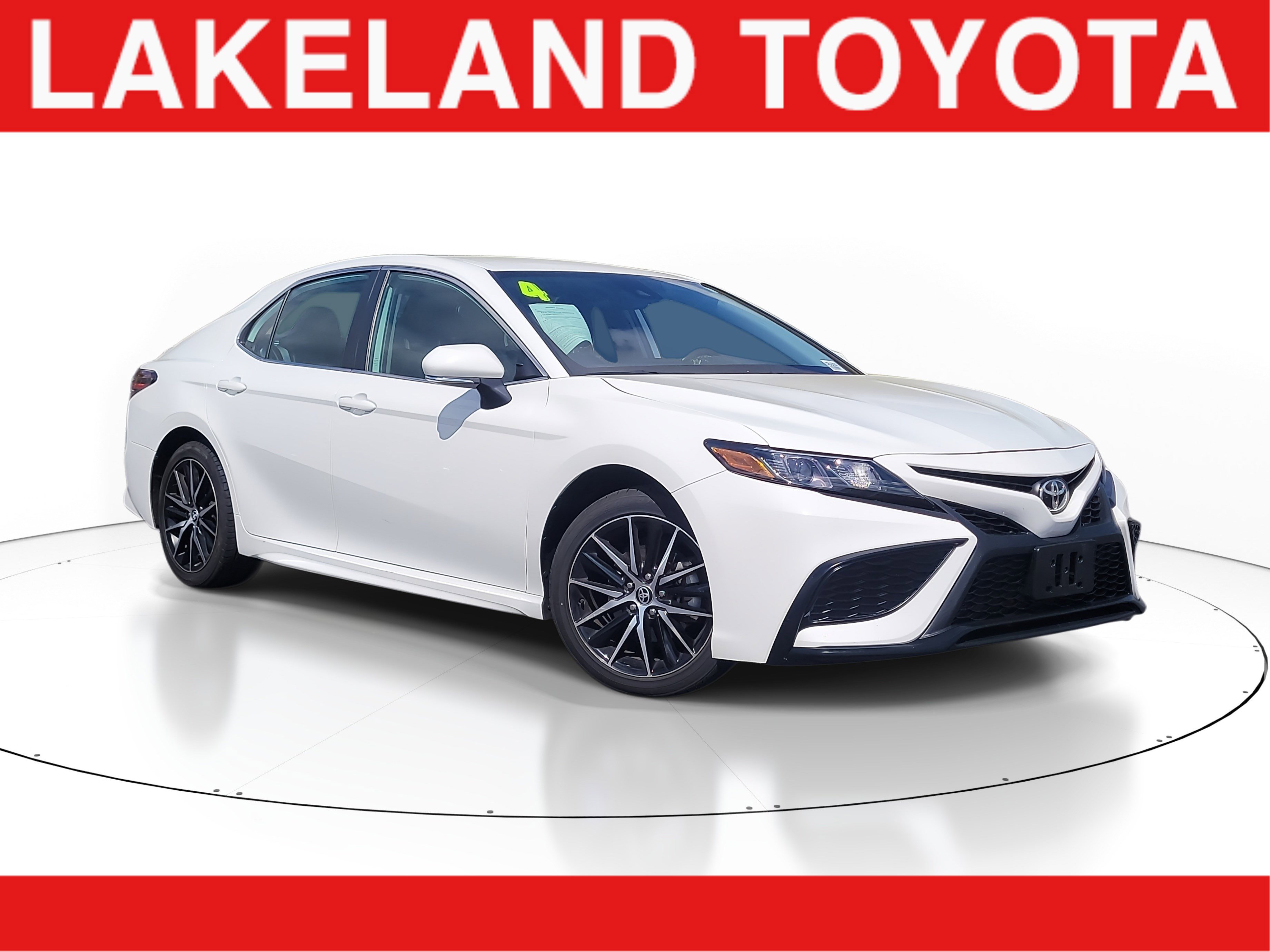 Used 2024 Toyota Camry SE