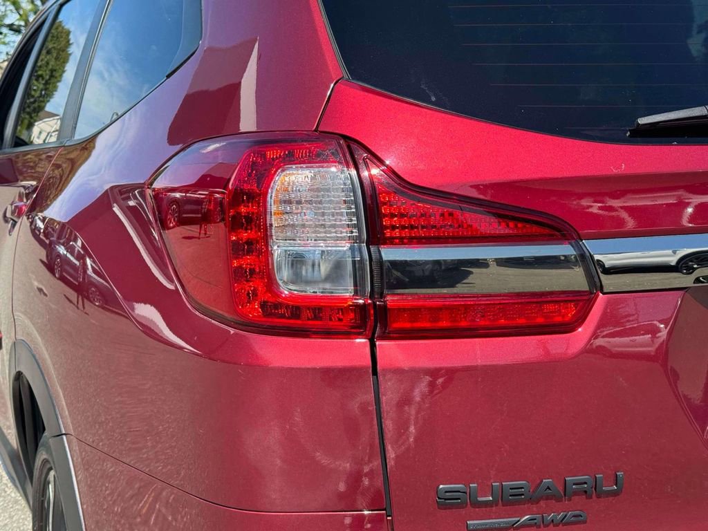 Used 2022 Subaru Ascent Onyx Edition image 10