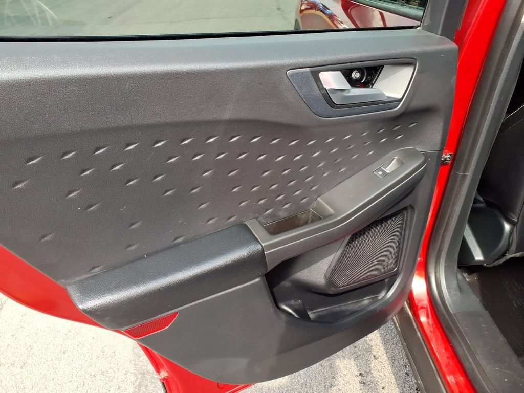 Used 2020 Ford Escape SEL AWD/4WD image 12
