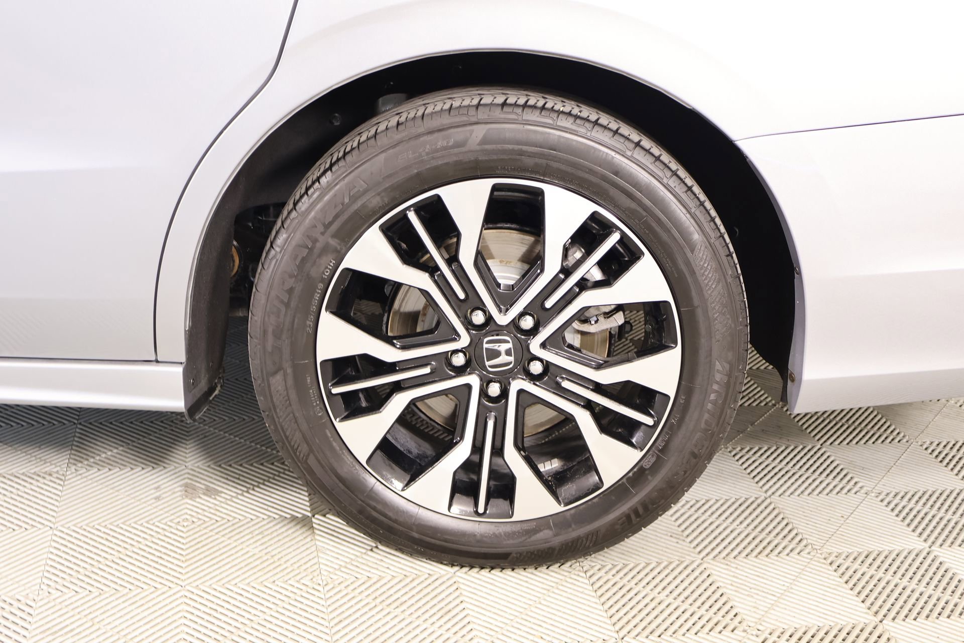 Used 2025 Honda Odyssey Elite image 20