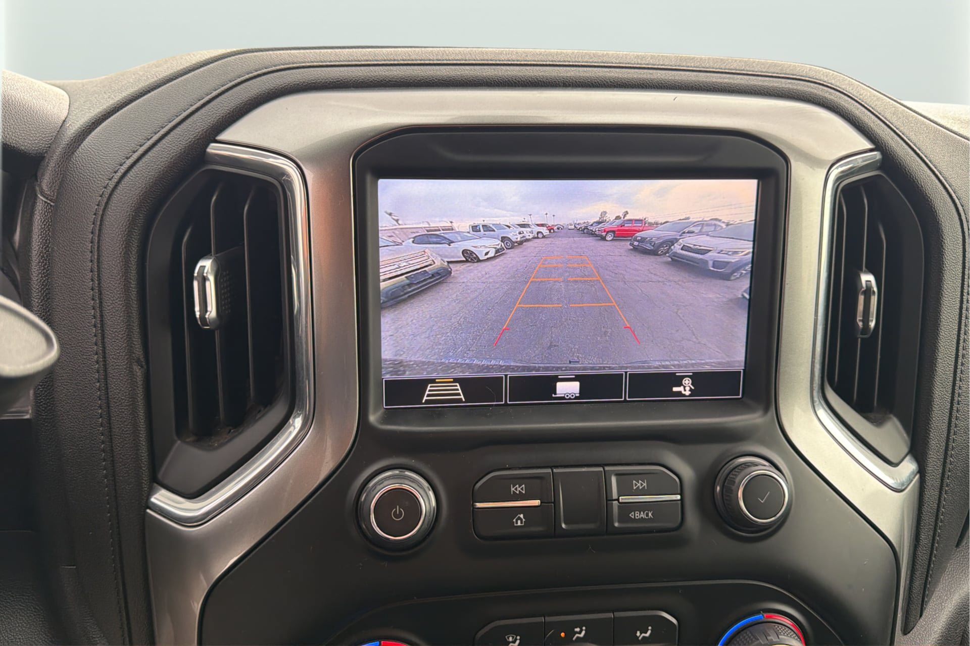 Used 2020 Chevrolet Silverado 1500 LT Trail Boss AWD/4WD image 24