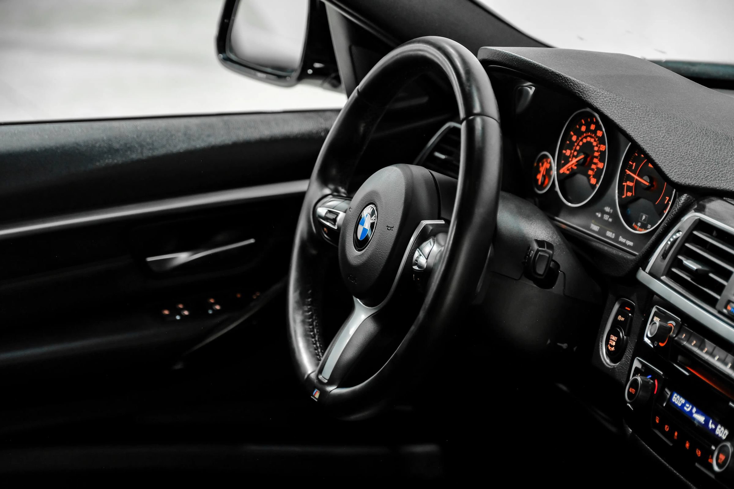 Used 2017 BMW 340i Sedan RWD image 18