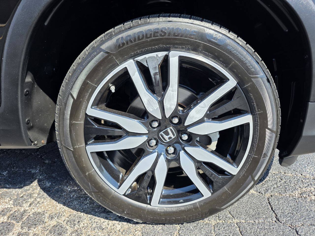 Used 2021 Honda Pilot Touring image 34