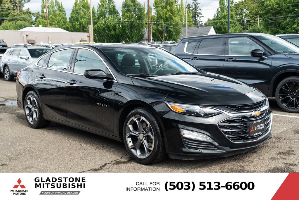 Used 2024 Chevrolet Malibu LT FWD image 1
