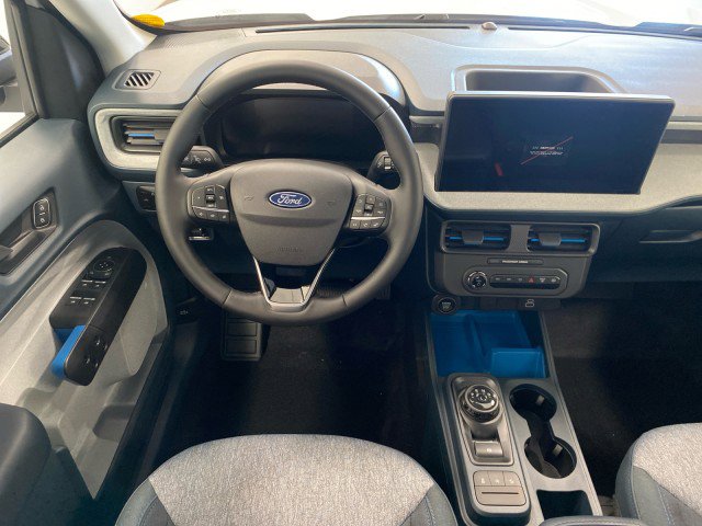 New 2025 Ford Maverick XLT image 11