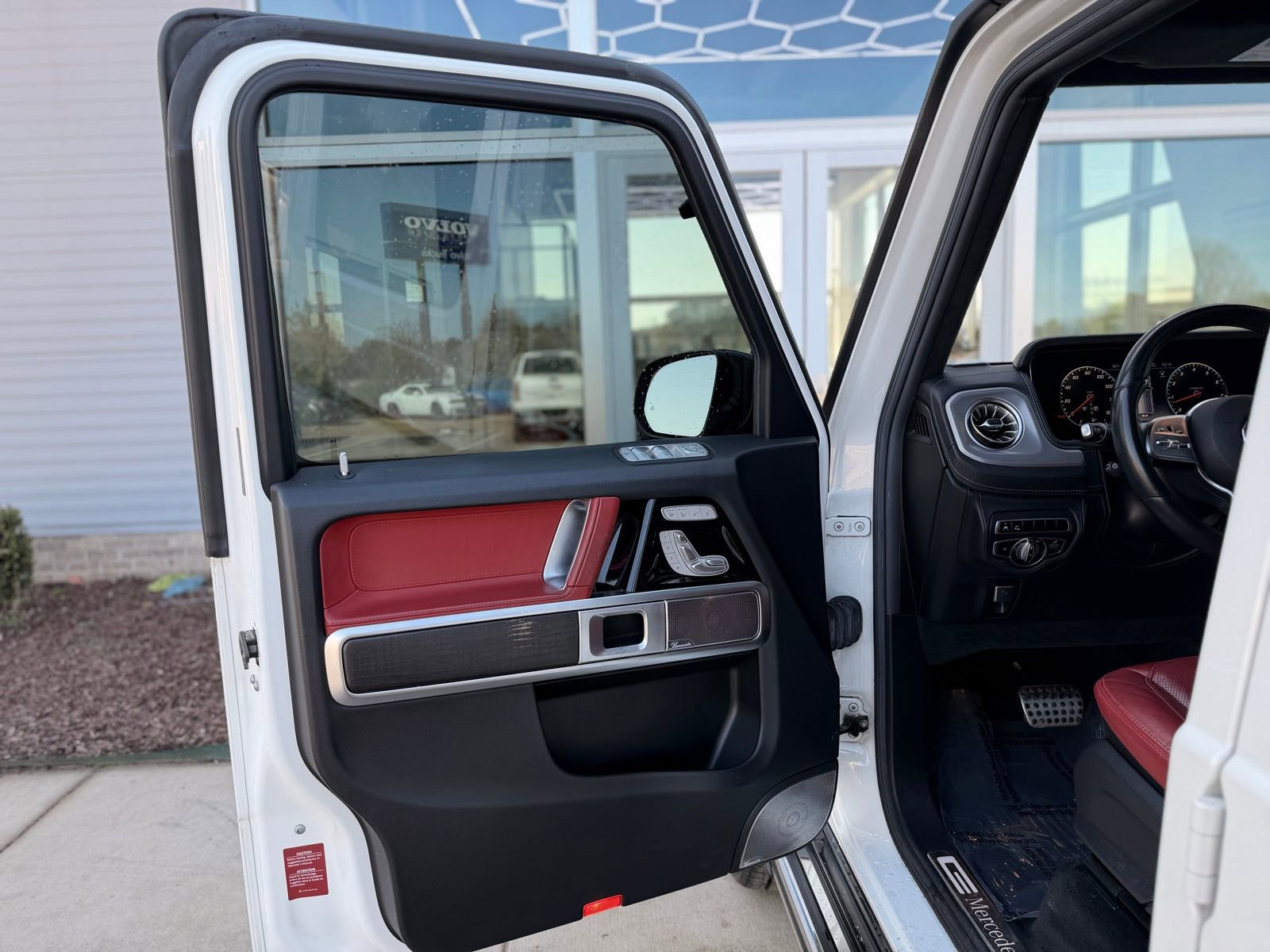 Used 2021 Mercedes-Benz G 550 w/ Exclusive Interior Package image 28