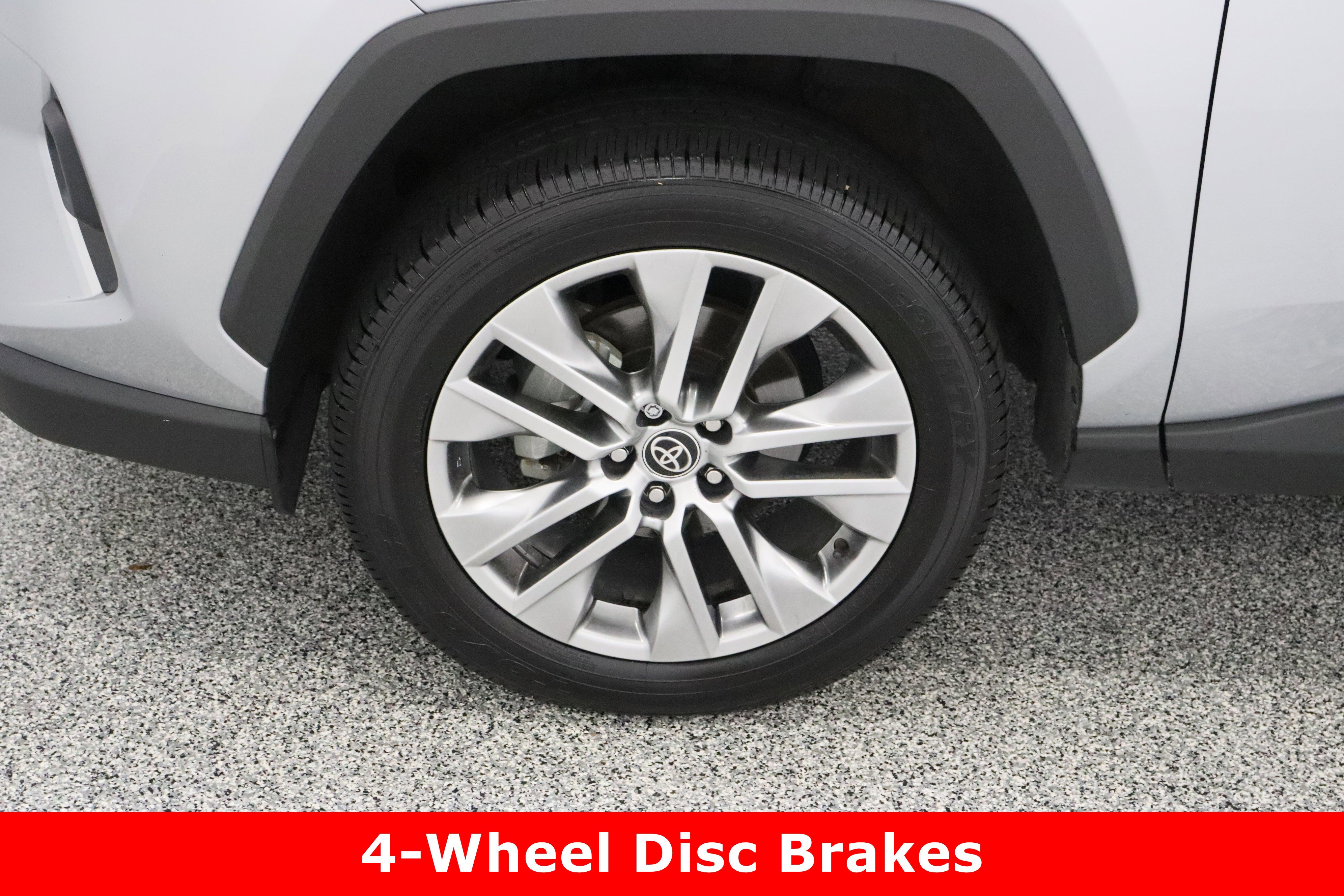 Certified 2022 Toyota RAV4 Limited FWD image 11