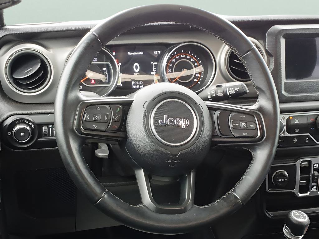 Used 2021 Jeep Wrangler Unlimited Sport AWD/4WD image 9