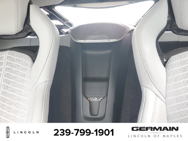 Used 2025 Chevrolet Corvette Stingray Premium Cpe w/ 3LT RWD image 29