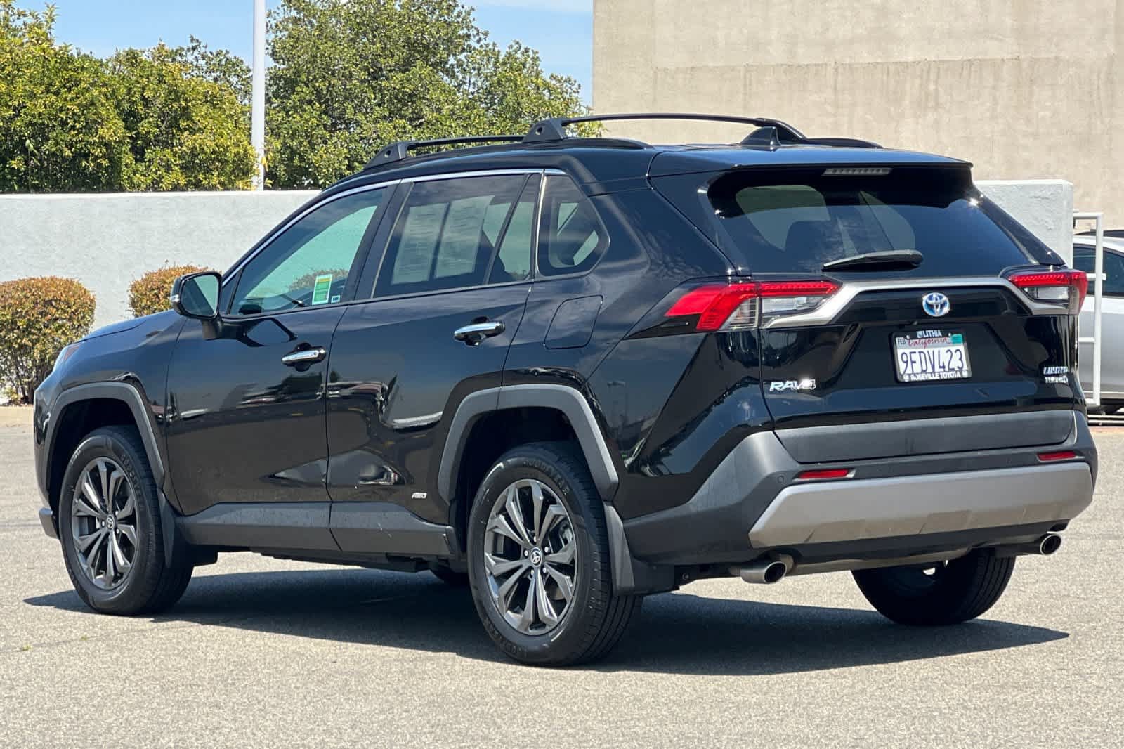 Used 2023 Toyota RAV4 Limited AWD/4WD image 7