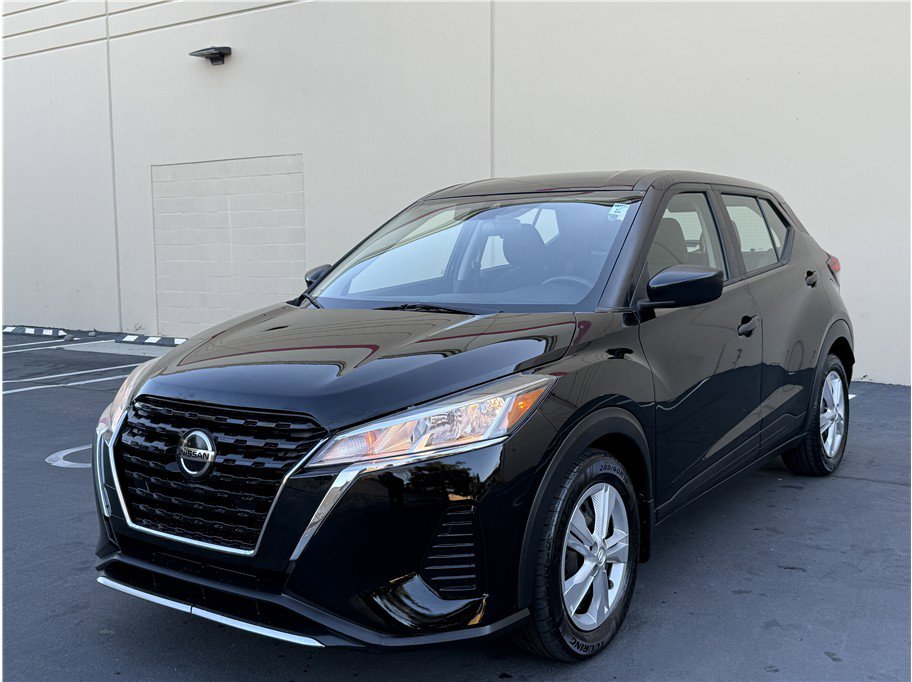 Used 2021 Nissan Kicks S image 23