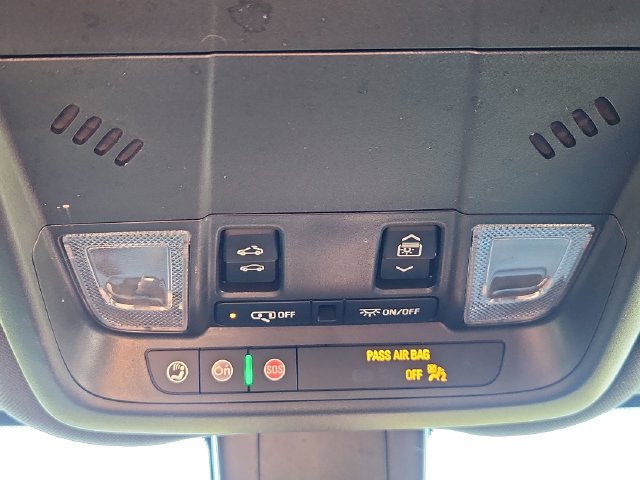 Used 2024 Chevrolet Equinox RS FWD image 50