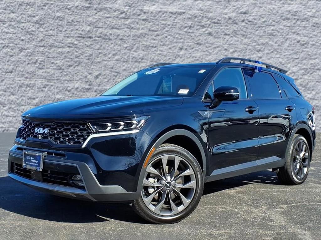 Used 2023 Kia Sorento SX Prestige image 3
