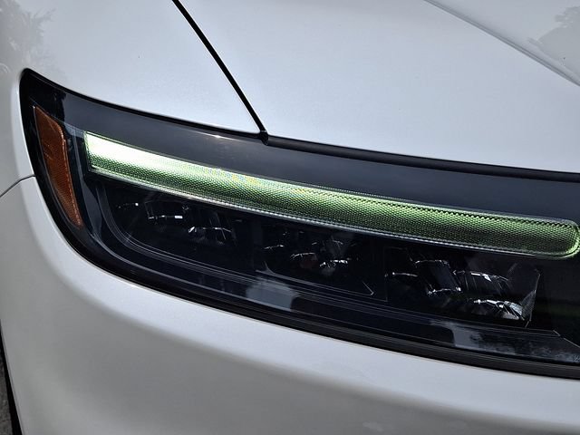 Used 2024 Honda Prologue EX image 9
