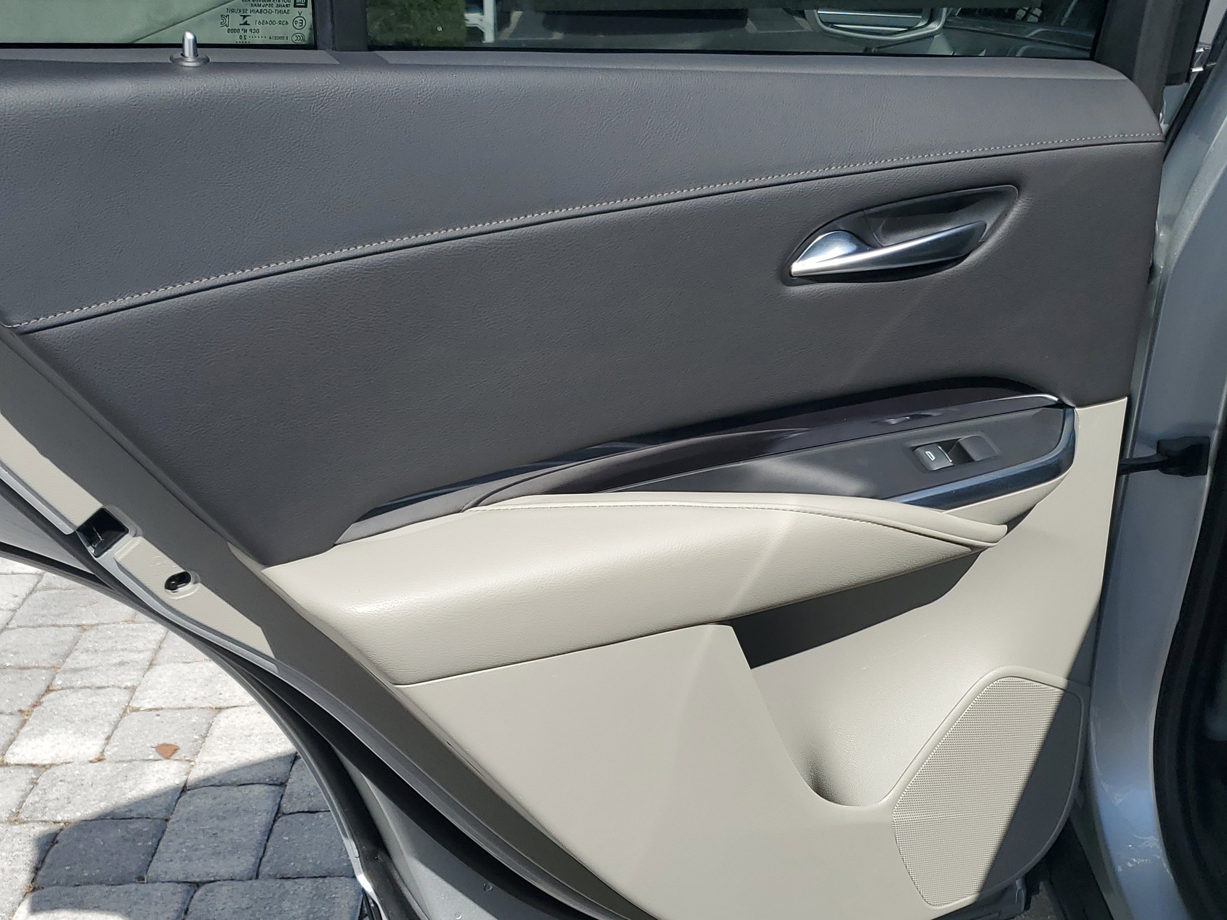 Used 2020 Cadillac XT4 Luxury image 10