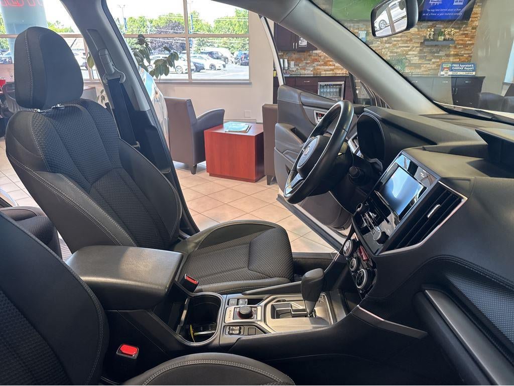 Used 2023 Subaru Forester Premium AWD/4WD image 39