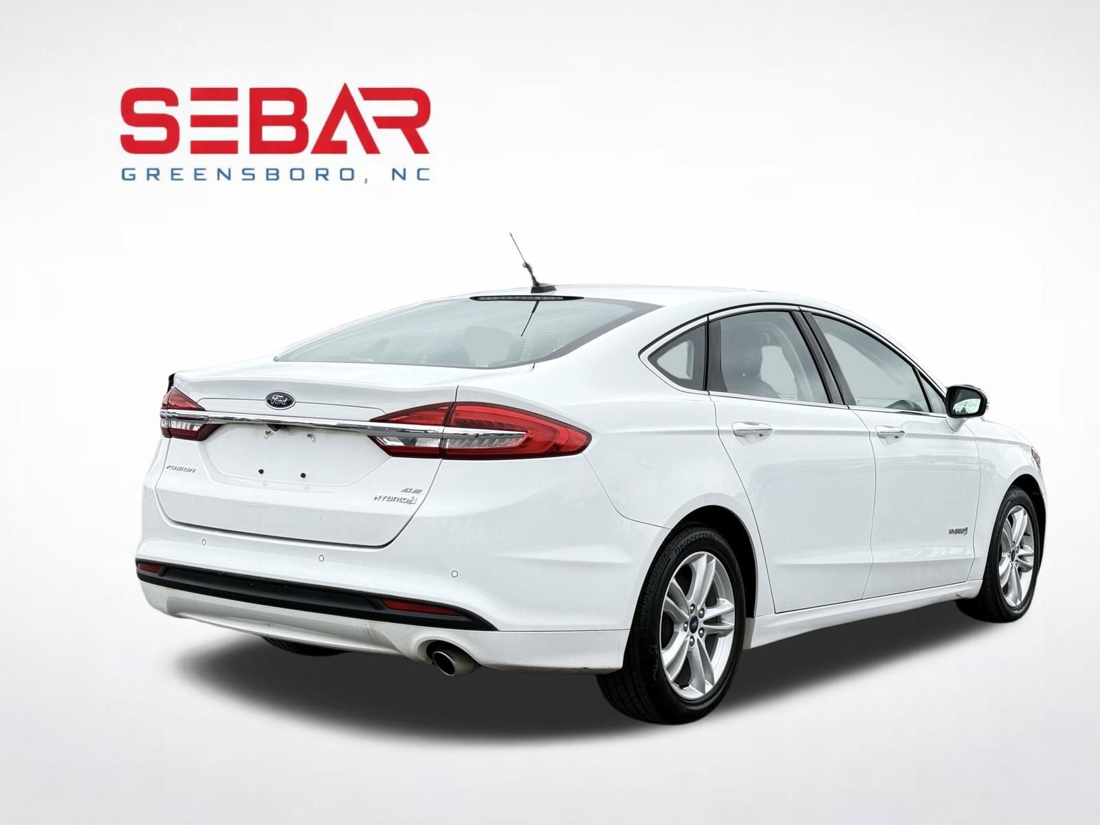 Used 2018 Ford Fusion SE w/ Equipment Group 602A FWD image 7