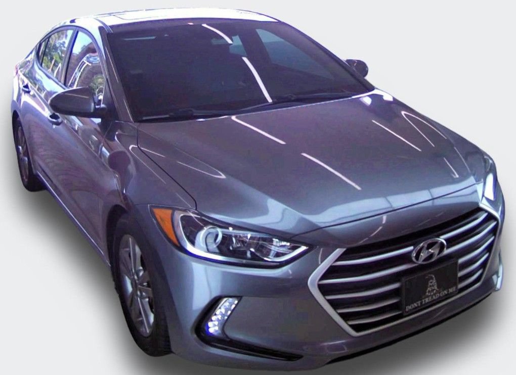 Used 2018 Hyundai Elantra Value Edition FWD image 2