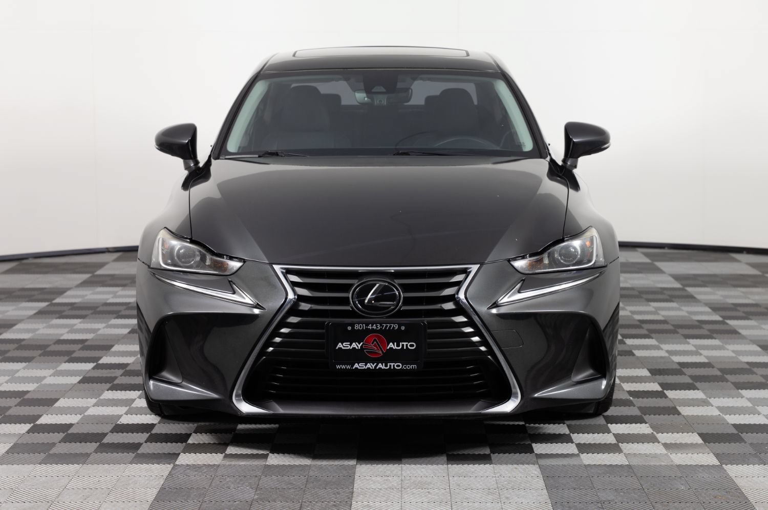 Used 2017 Lexus IS 200t RWD image 11