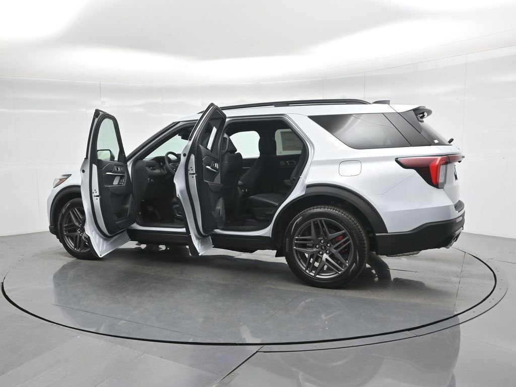 New 2026 Ford Explorer ST w/ Sun And Sound Package AWD/4WD image 33