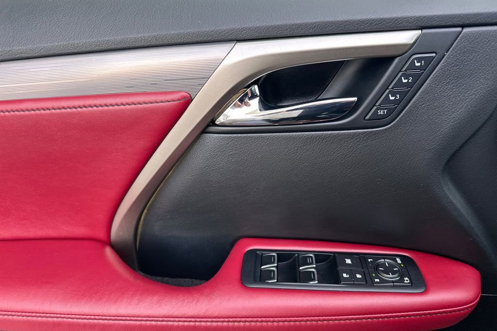 Used 2016 Lexus RX 450h AWD image 10