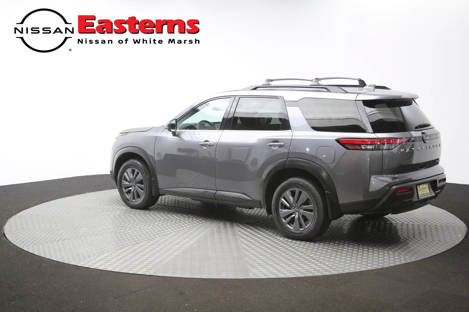 Used 2022 Nissan Pathfinder SV AWD/4WD image 60