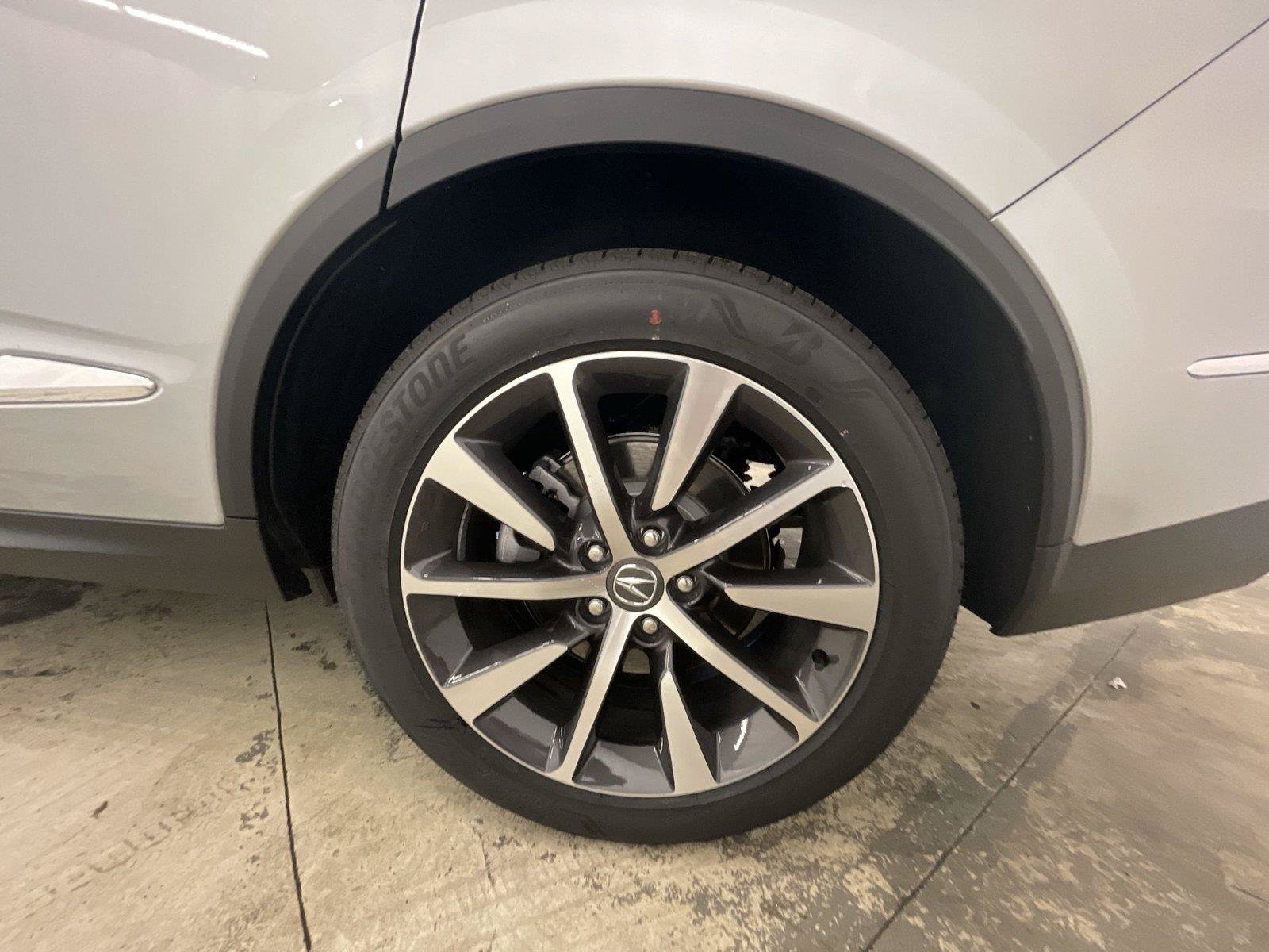 Certified 2026 Acura MDX w/ Technology Package AWD/4WD image 27