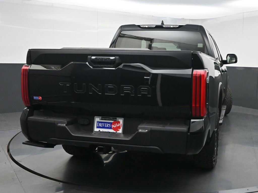 Used 2025 Toyota Tundra SR5 w/ SR5 Premium Package AWD/4WD image 42