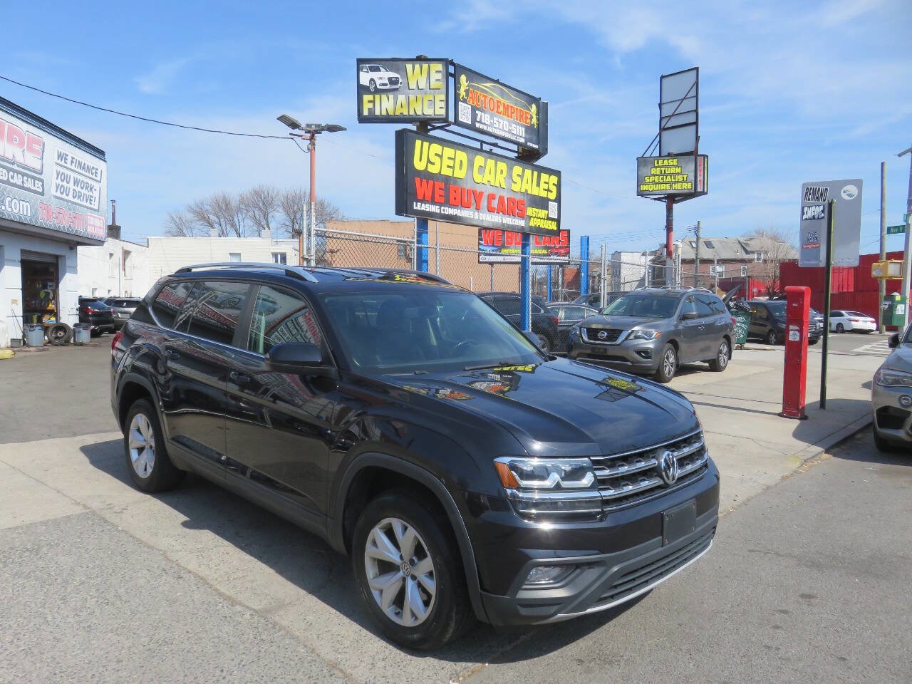 Used 2018 Volkswagen Atlas SE image 3