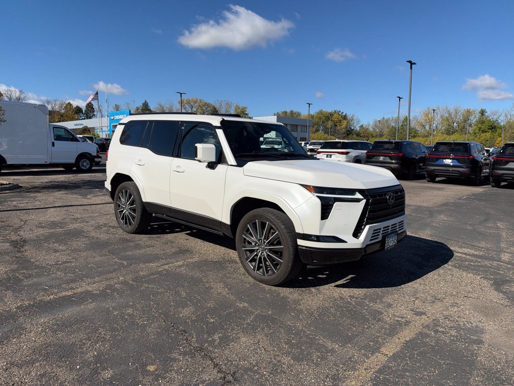 Certified 2024 Lexus GX 550 w/ Accessory Package (2T) AWD/4WD image 9