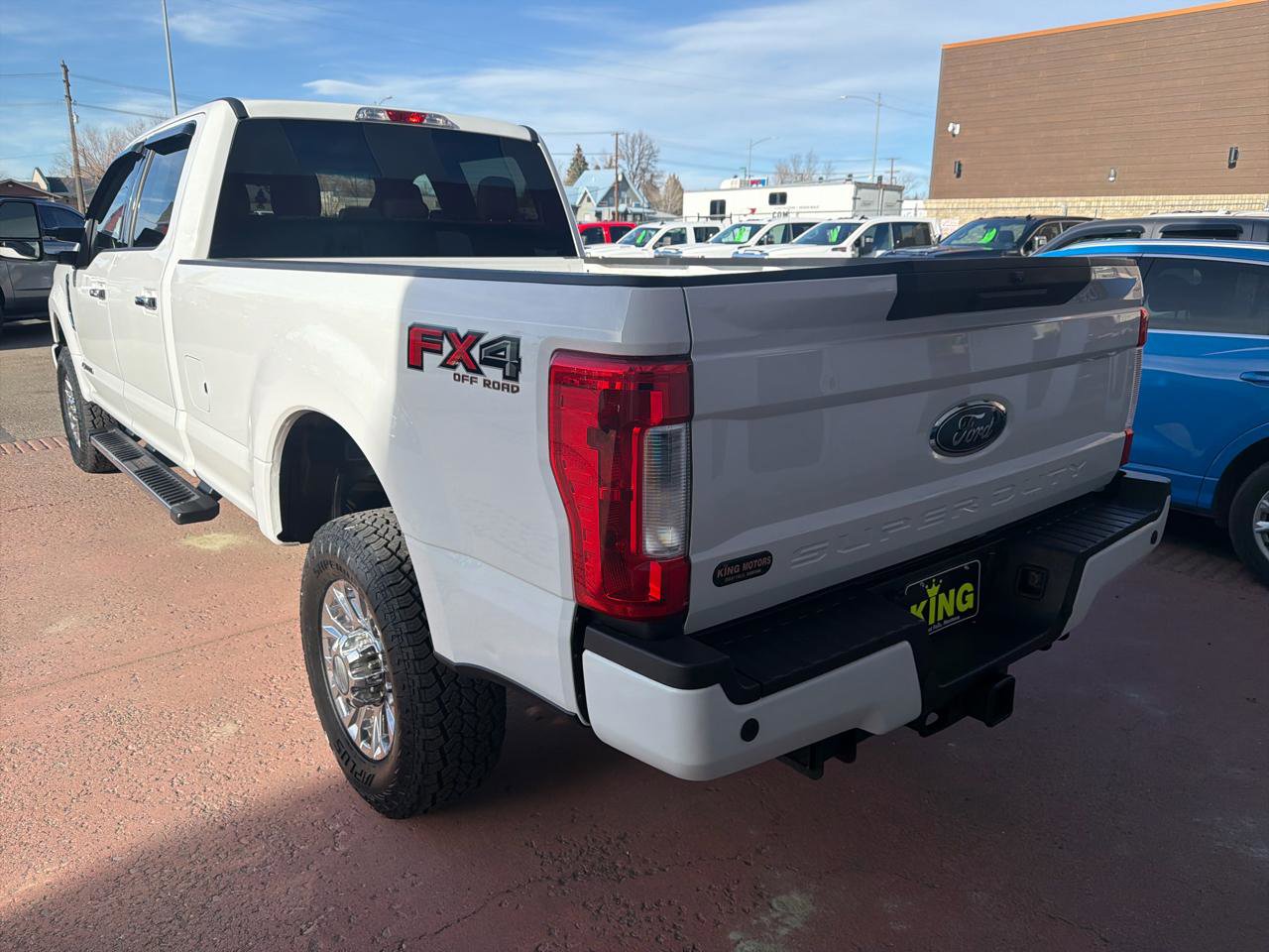 Used 2018 Ford F350 XLT w/ XLT Premium Package AWD/4WD image 4