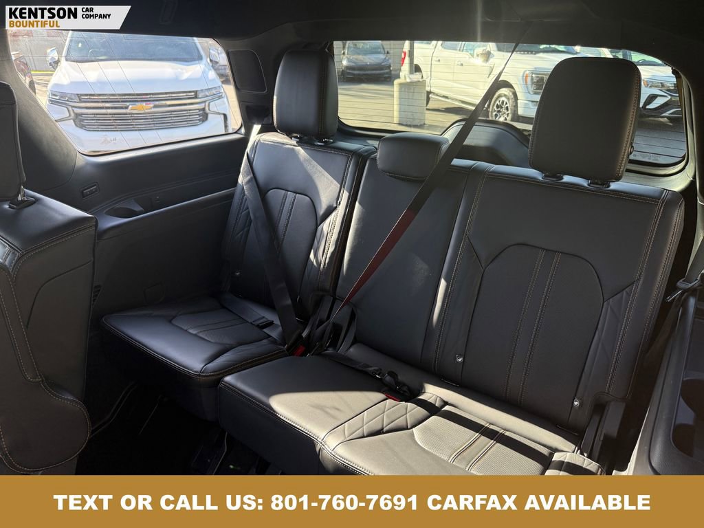 Used 2024 Ford Expedition Platinum AWD/4WD image 42