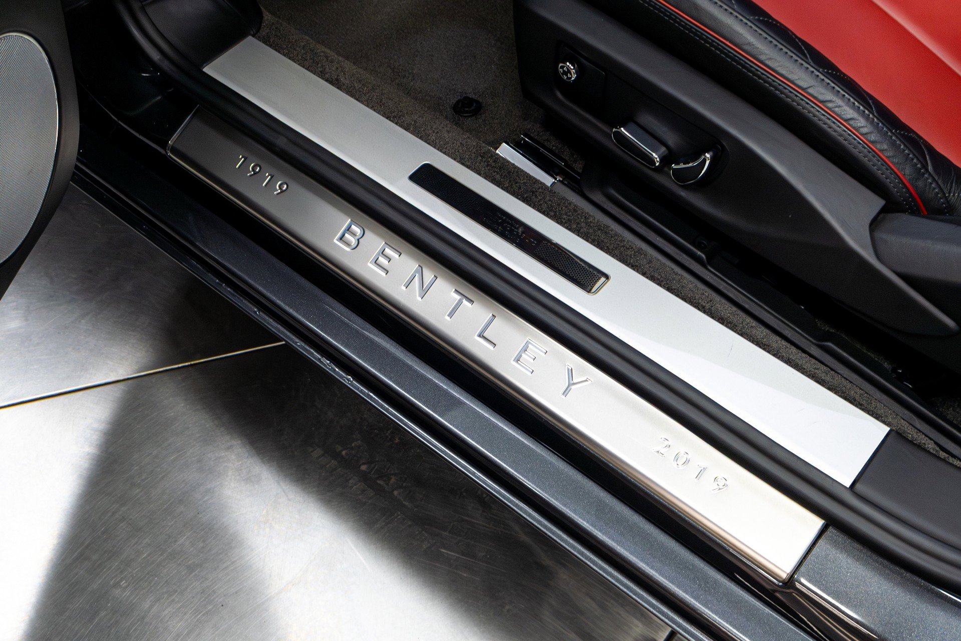 Used 2020 Bentley Continental GT image 59