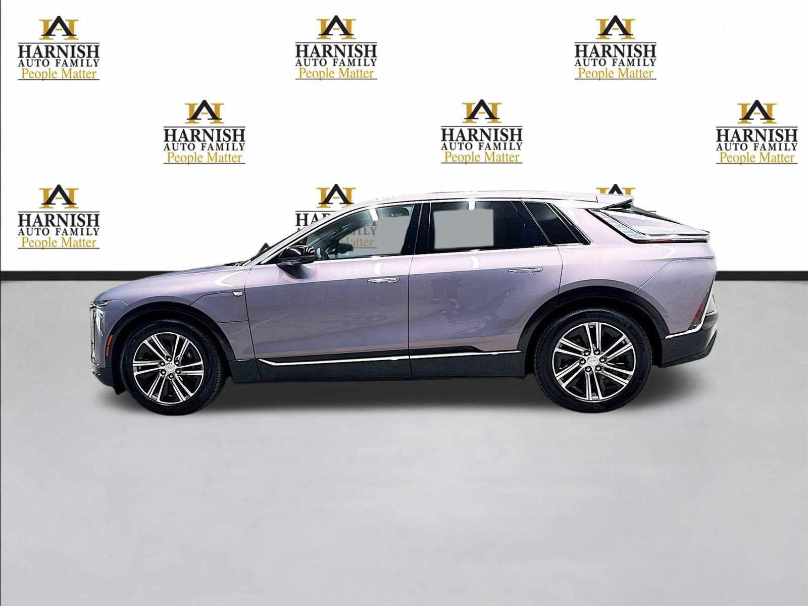 Used 2026 Cadillac Lyriq Premium Luxury AWD/4WD image 10