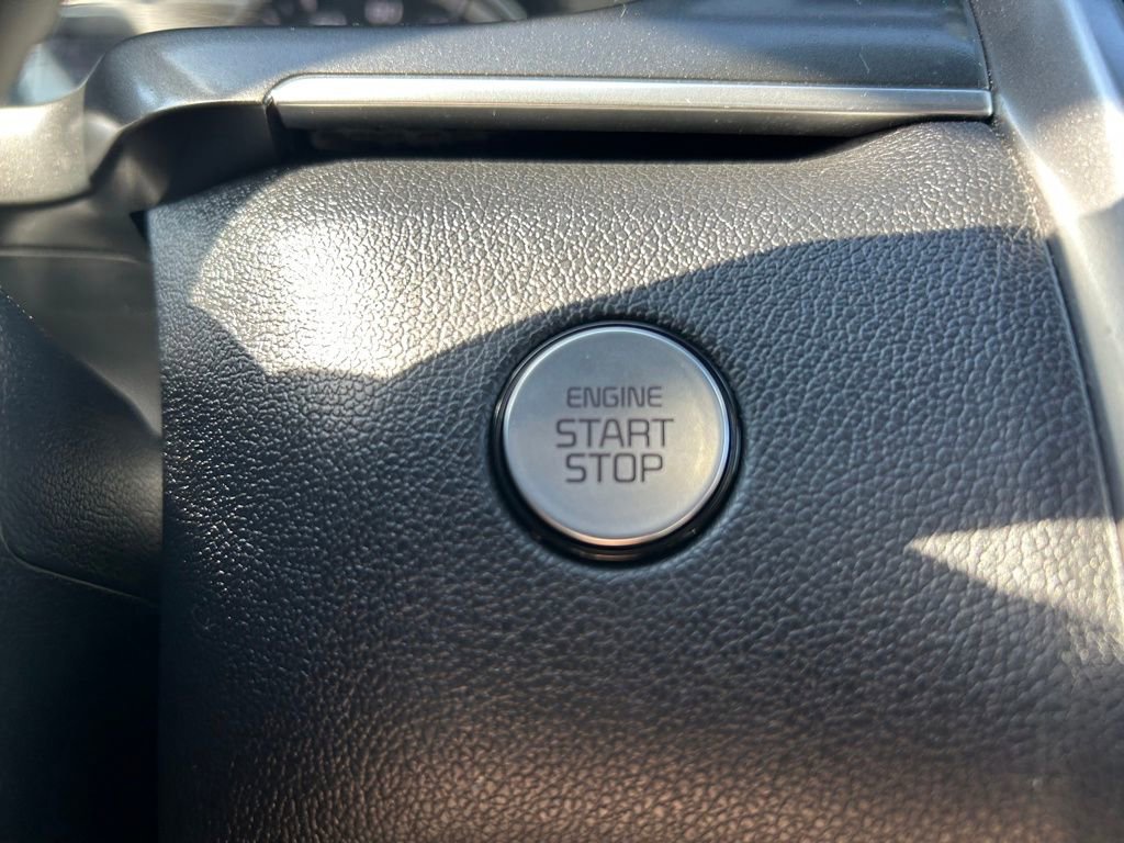 Certified 2022 Kia Sorento S image 17