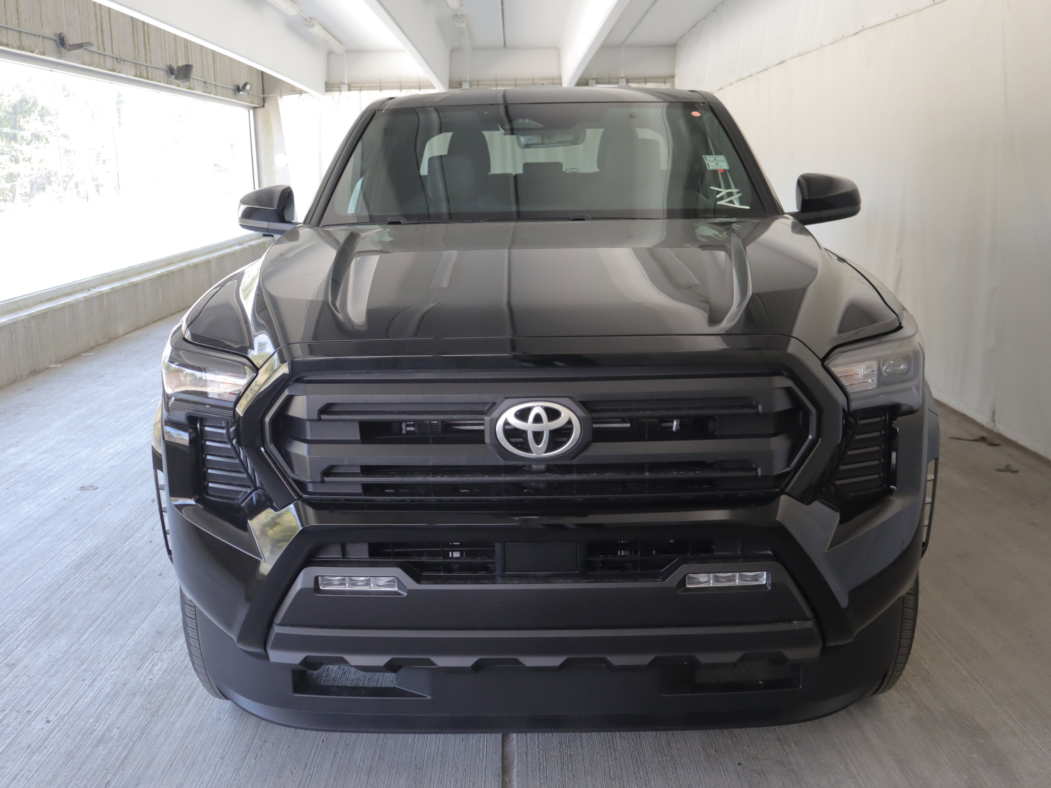 New 2026 Toyota Tacoma SR5 AWD/4WD image 3