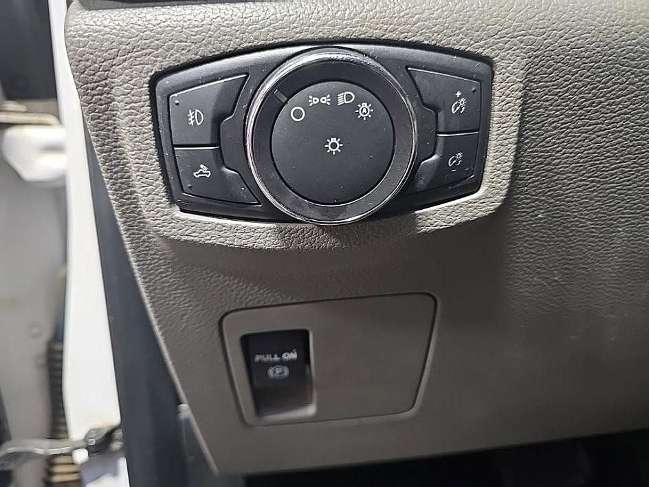 Used 2016 Ford F150 XL w/ Equipment Group 101A Mid image 13