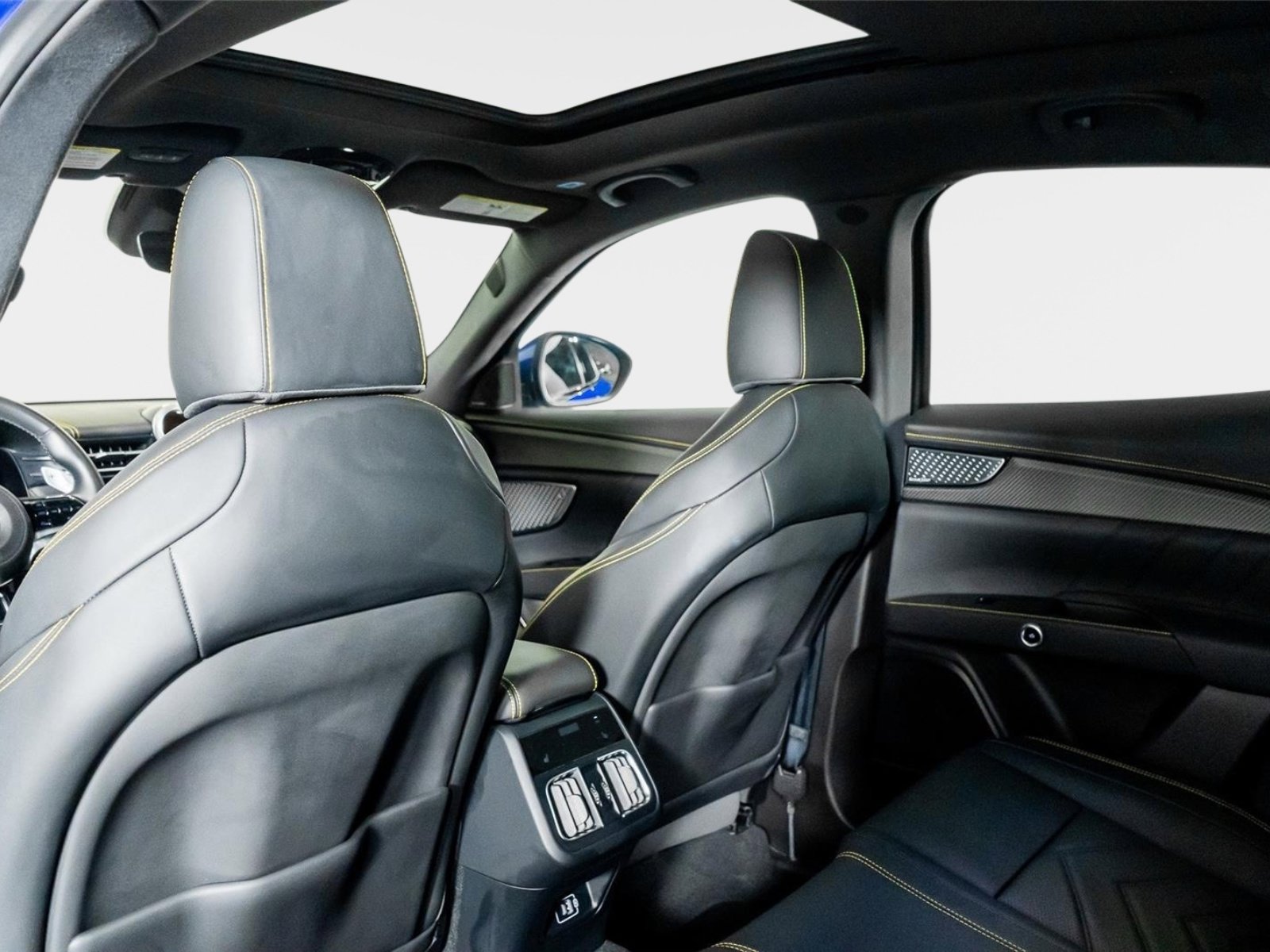 Used 2023 Maserati Grecale Modena image 35