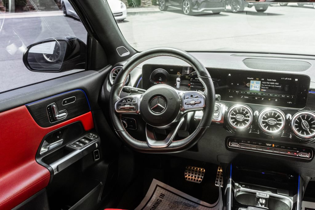 Used 2023 Mercedes-Benz GLB 35 AMG 4MATIC w/ AMG Night Package Plus image 12