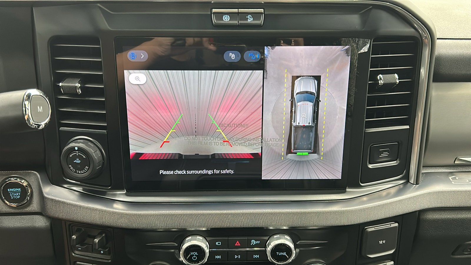 Used 2025 Ford F450 Platinum w/ FX4 Off-Road Package image 23