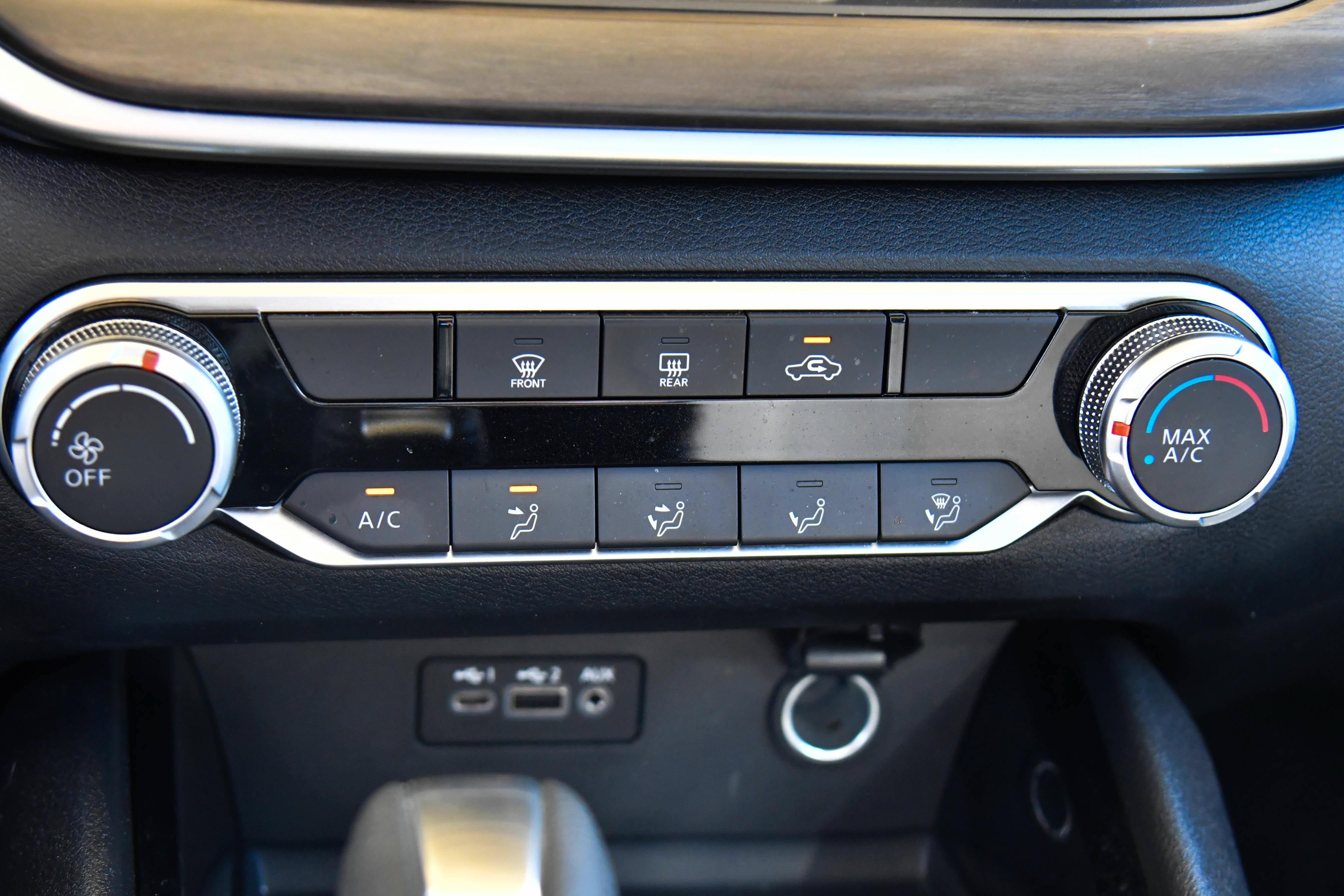 Used 2024 Nissan Altima 2.5 SV FWD image 21