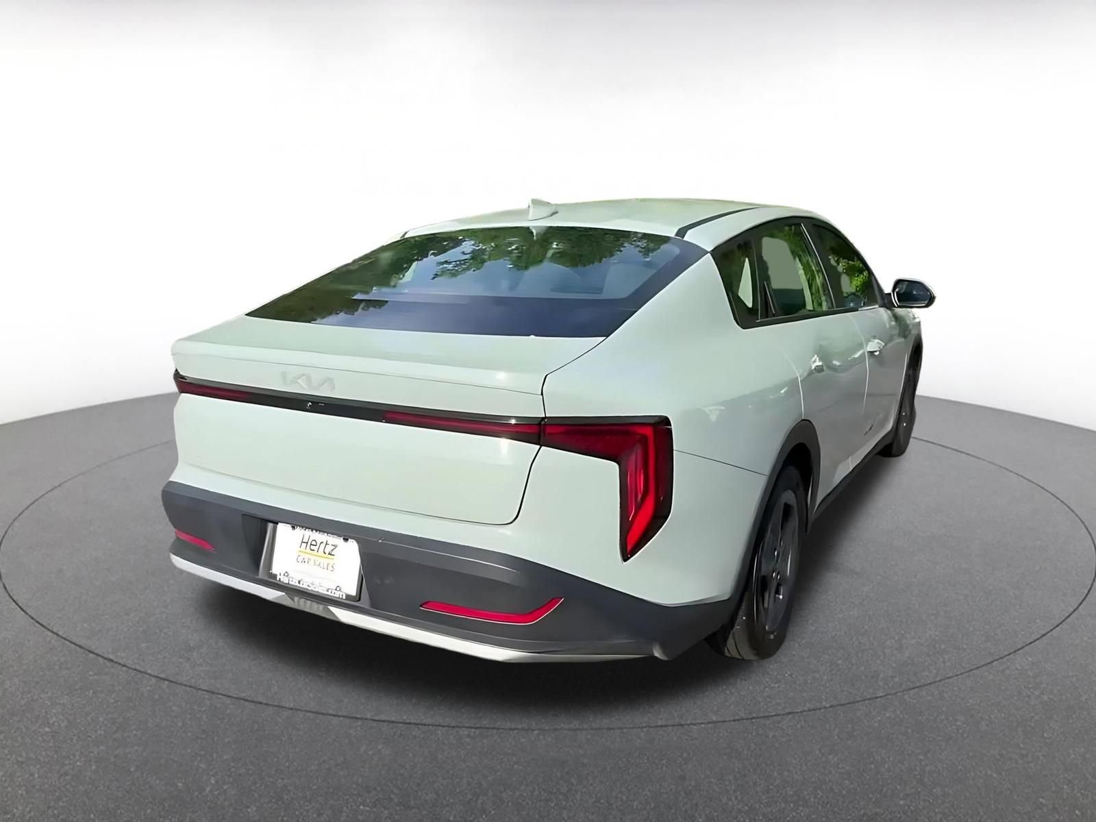 Used 2025 Kia K4 FWD image 14