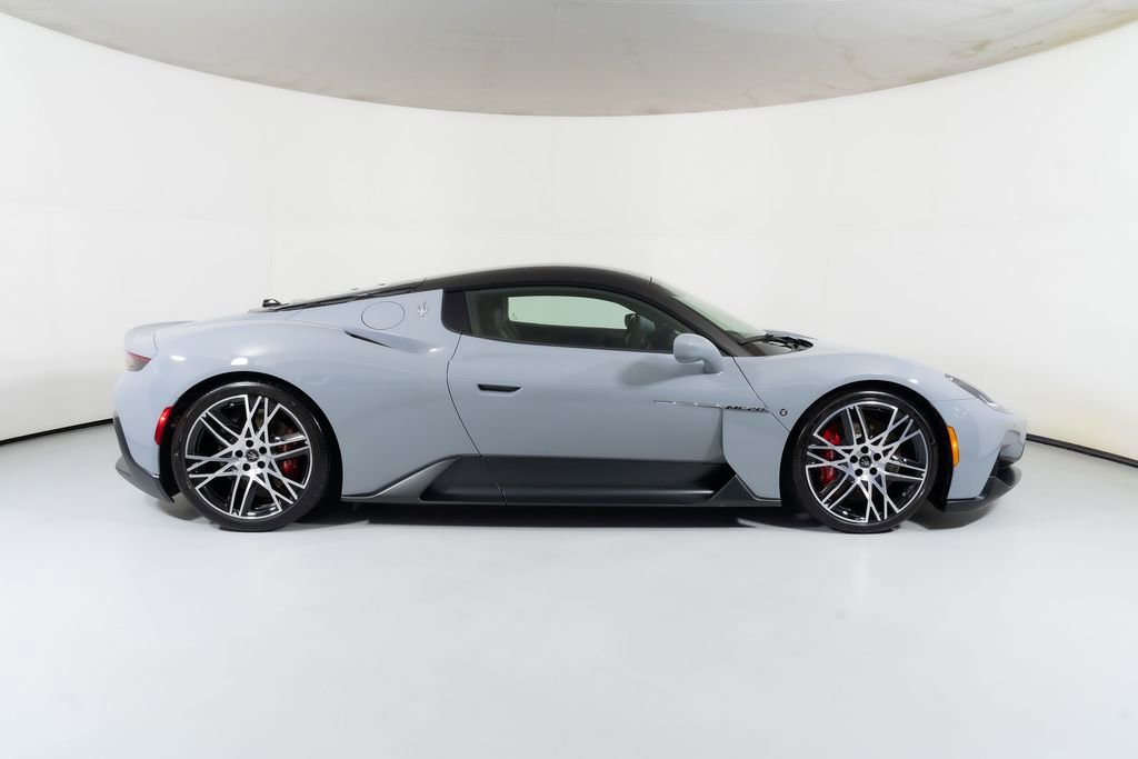 Used 2023 Maserati MC20 Coupe RWD image 17