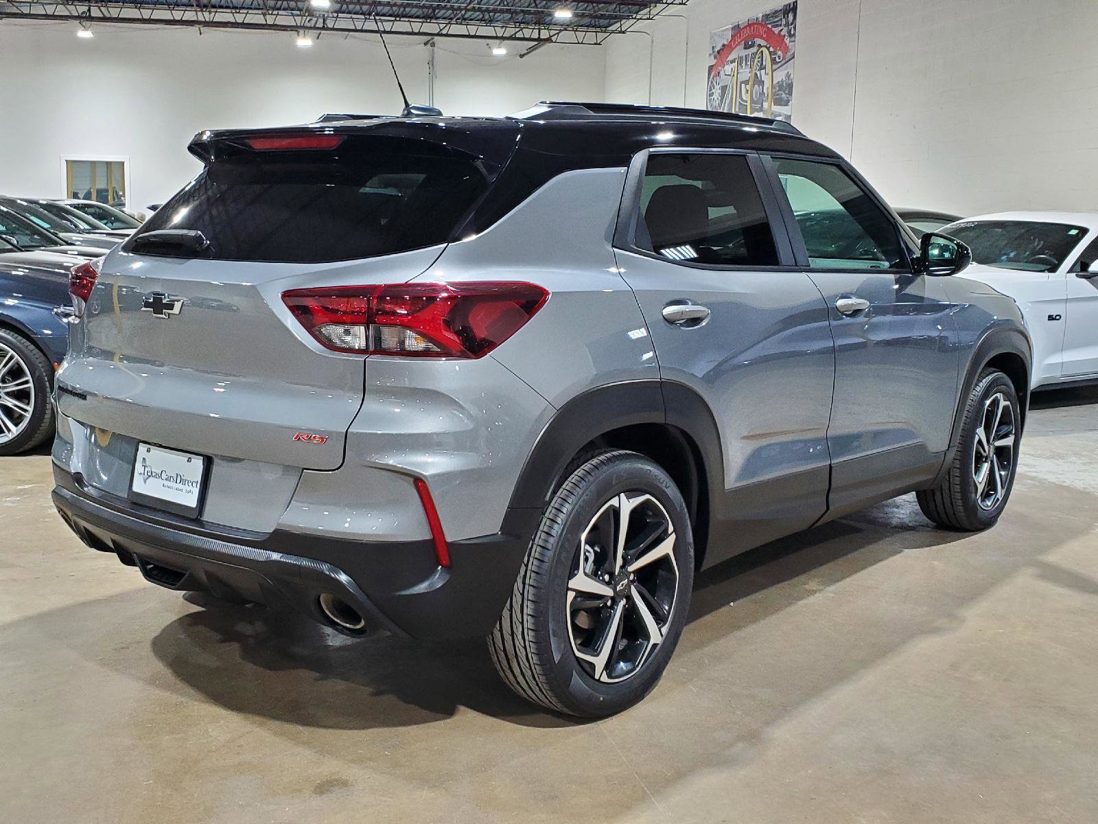 Used 2023 Chevrolet TrailBlazer RS w/ Sun and Liftgate Package image 10