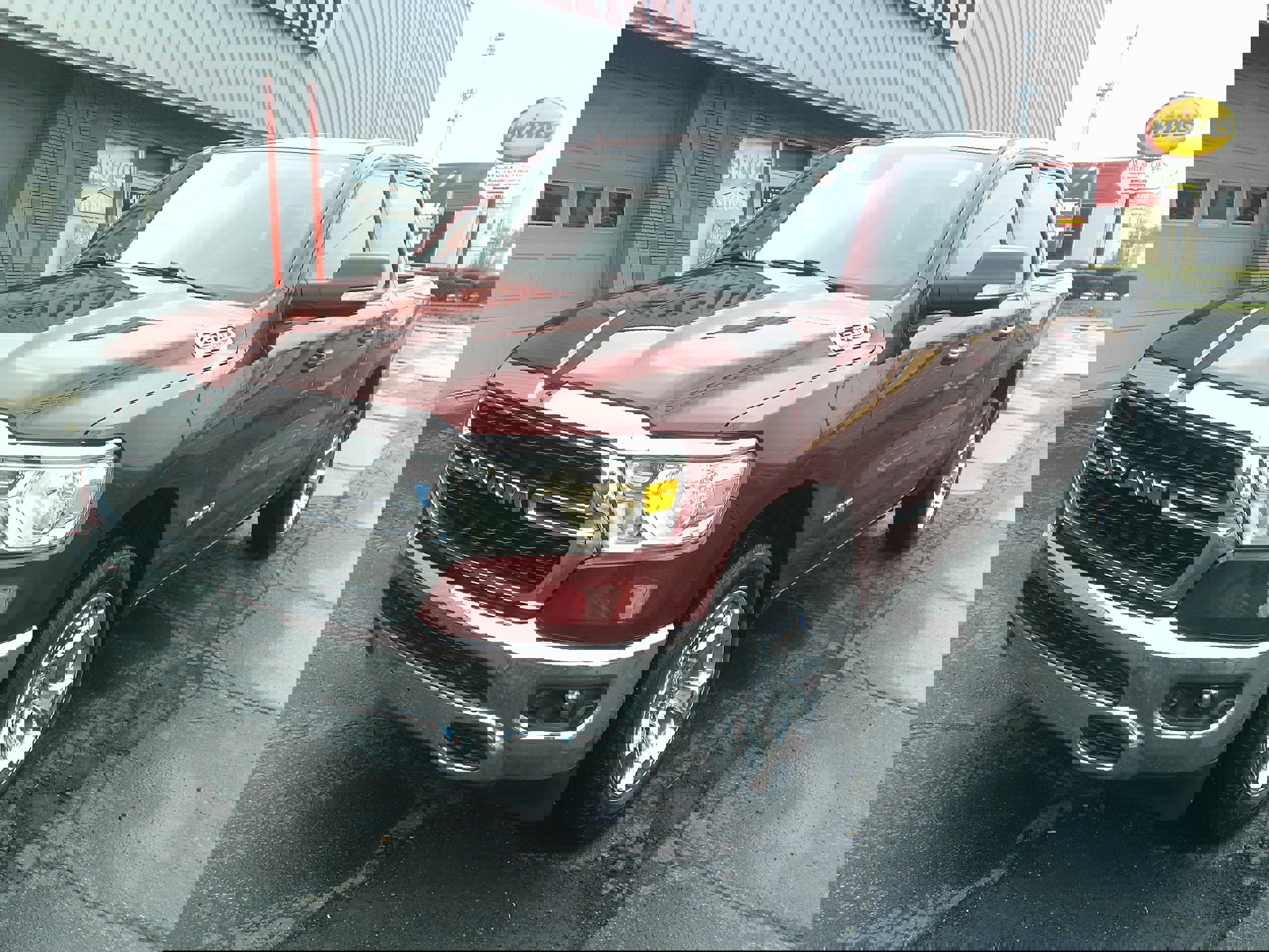 Used 2022 RAM 1500 Big Horn AWD/4WD image 12