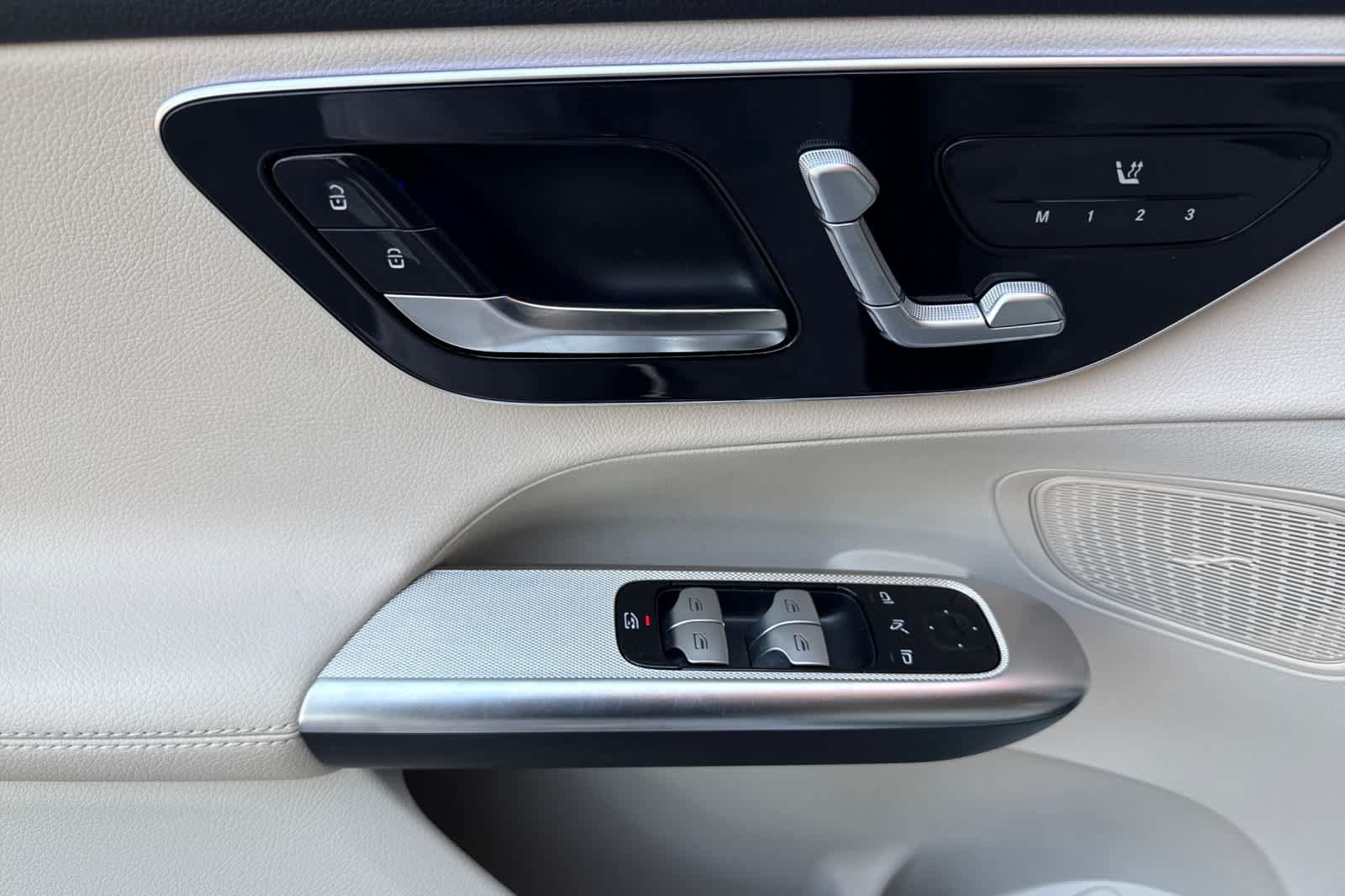 Certified 2026 Mercedes-Benz GLC 300 4MATIC image 10