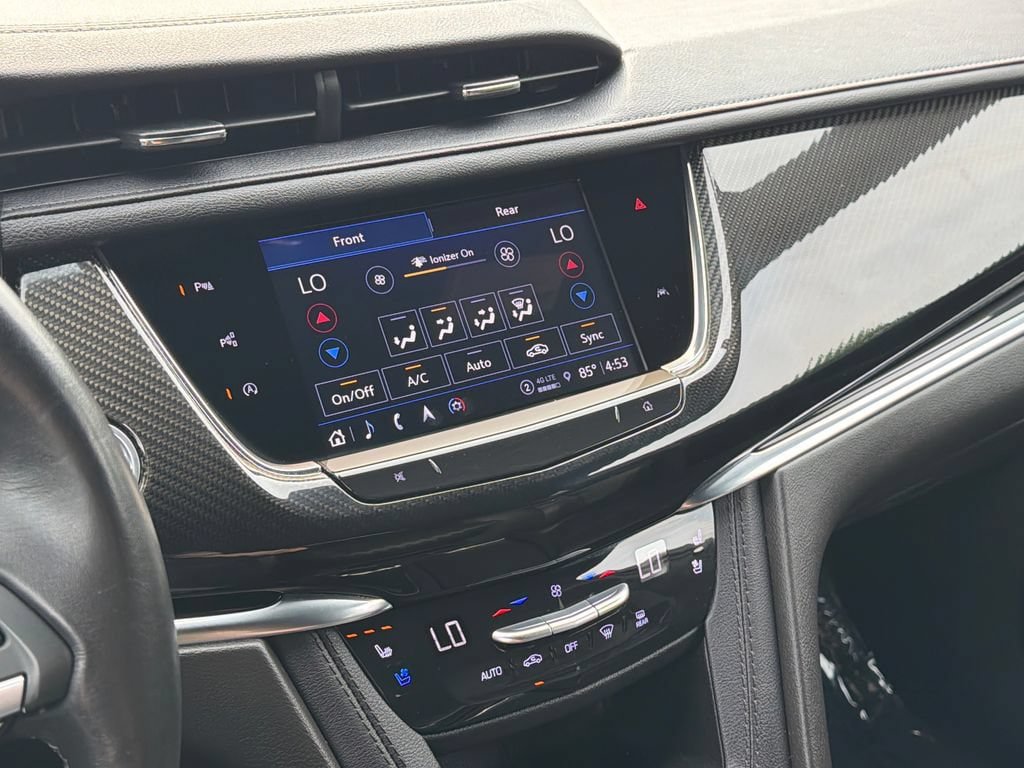 Certified 2023 Cadillac XT6 Sport w/ Technology Package AWD/4WD image 8