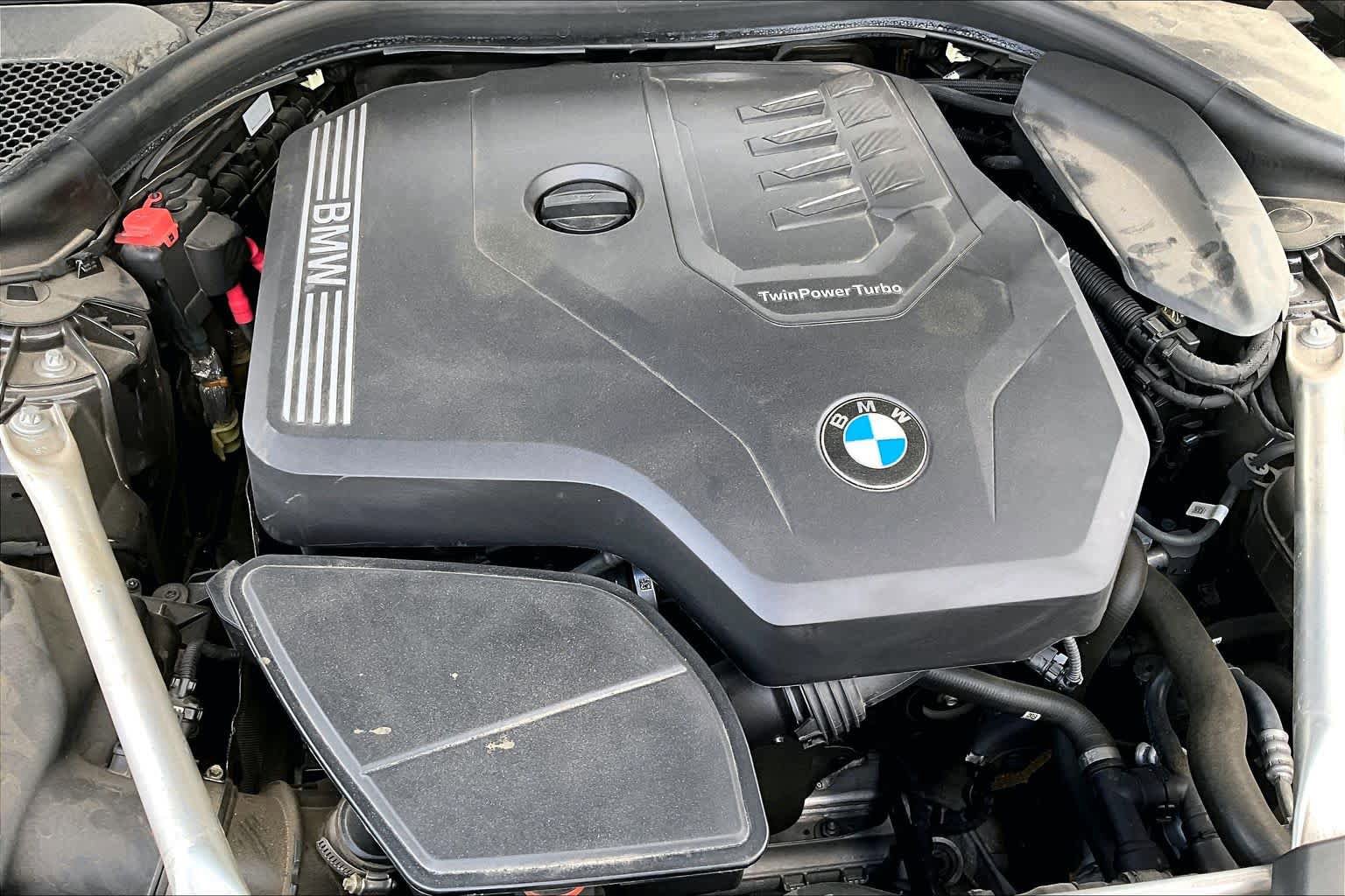 Used 2023 BMW 530i w/ Convenience Package RWD image 32