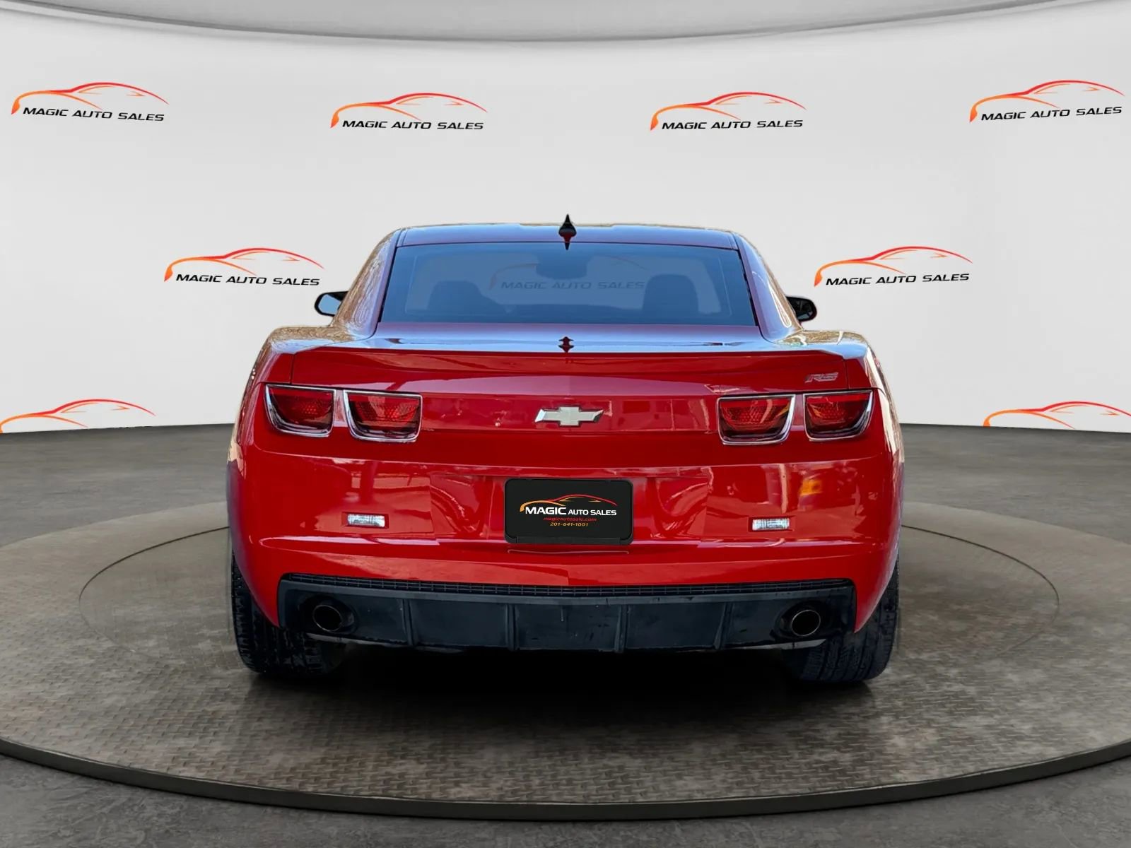 Used 2010 Chevrolet Camaro LT w/ RS Package RWD image 7